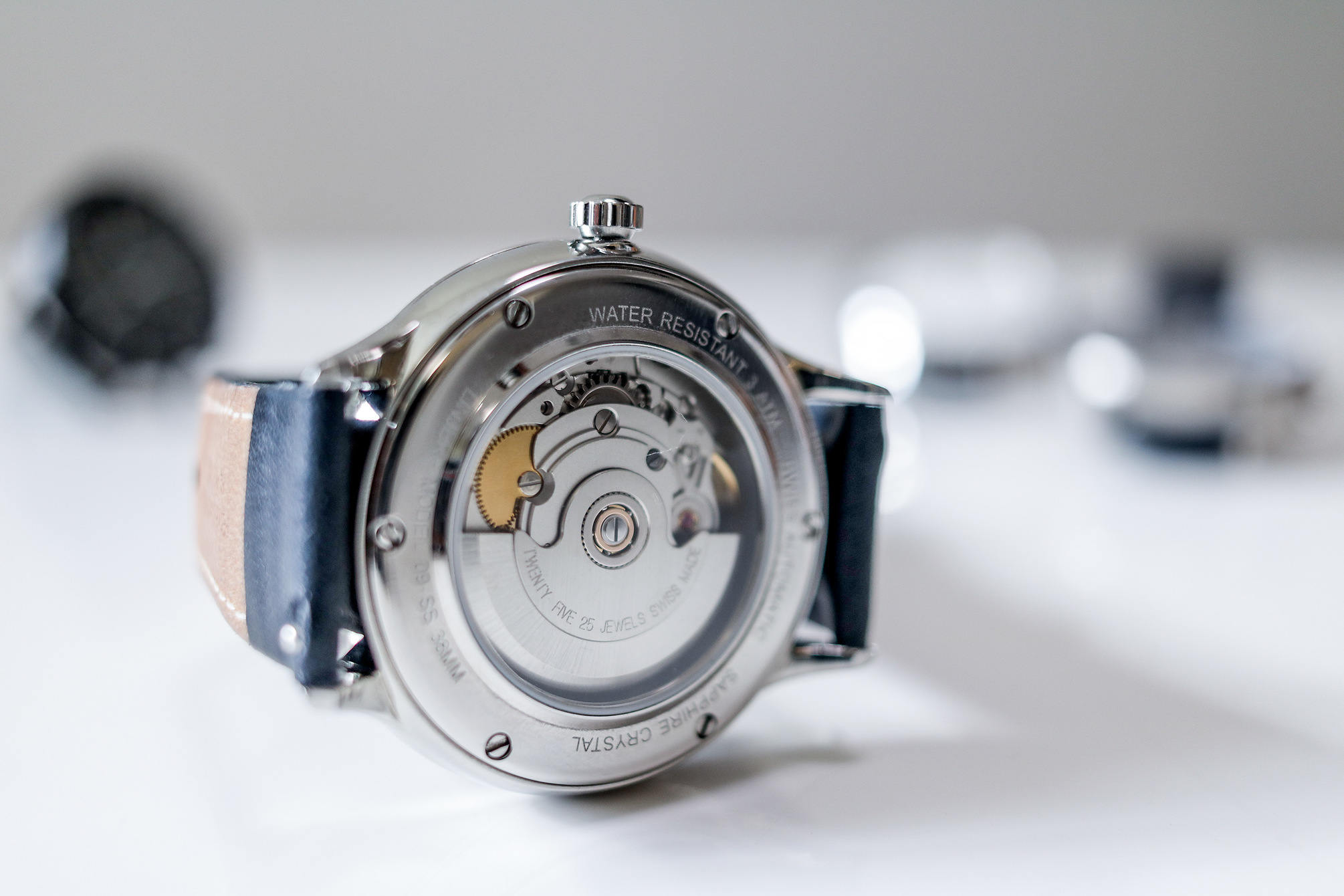 quartz v automatic watch movement