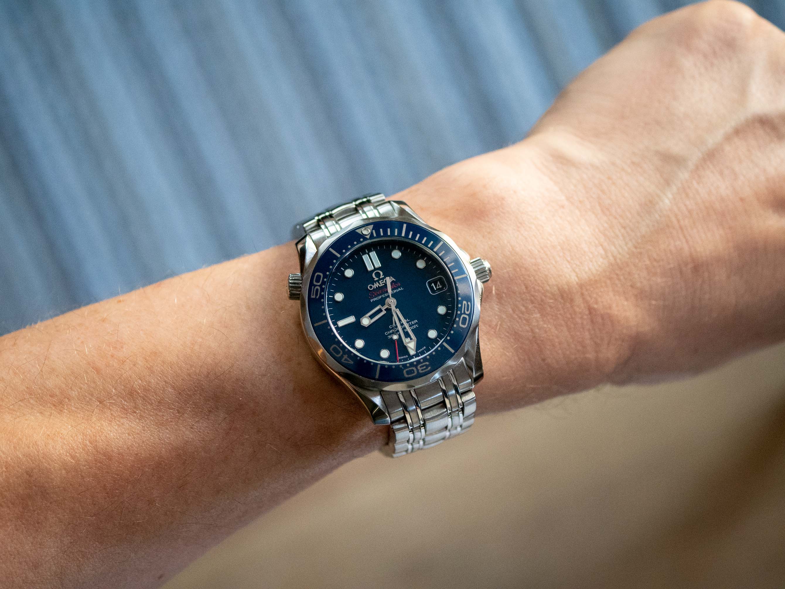 Best Dive Watches for Small Wrists 