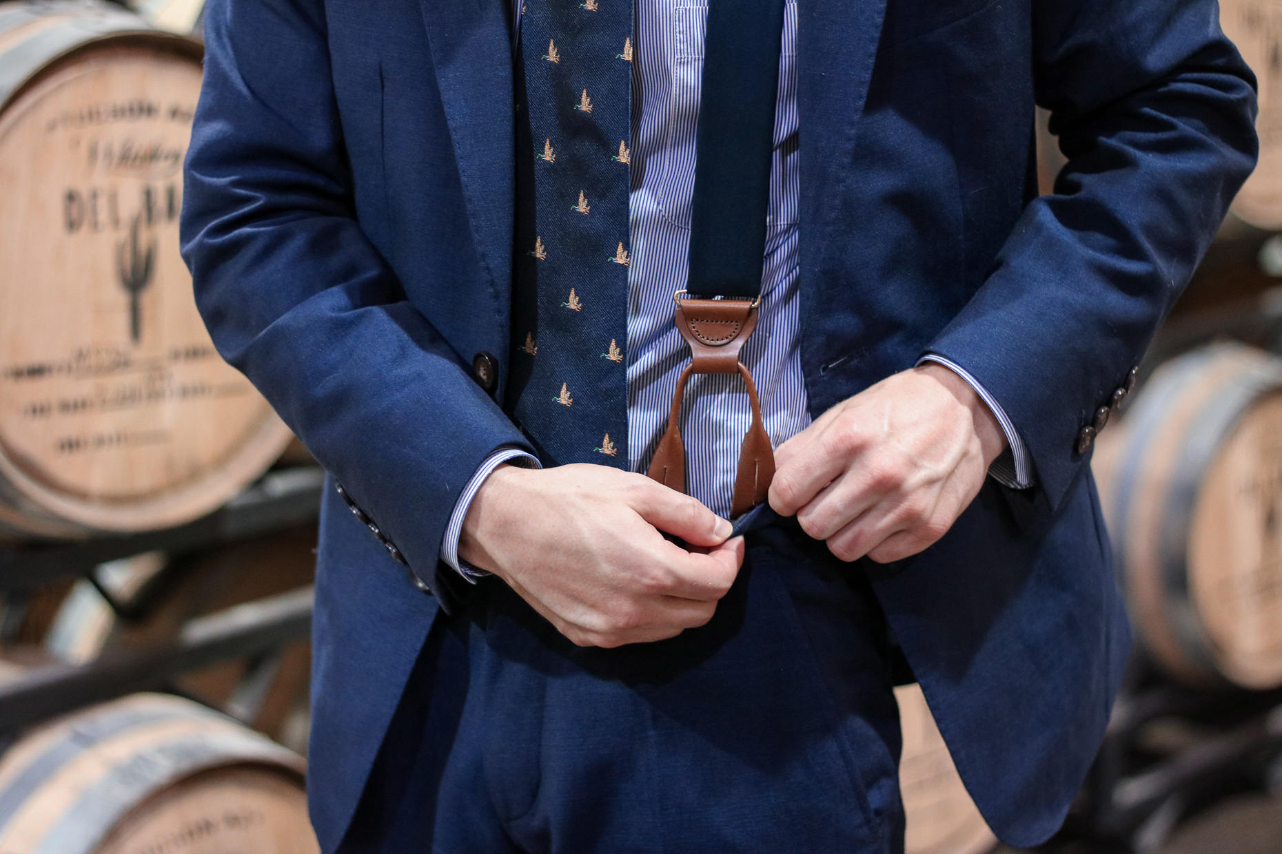 Do's And Don'ts: Wearing Suspenders With A Tuxedo – Holdup-Suspender-Company