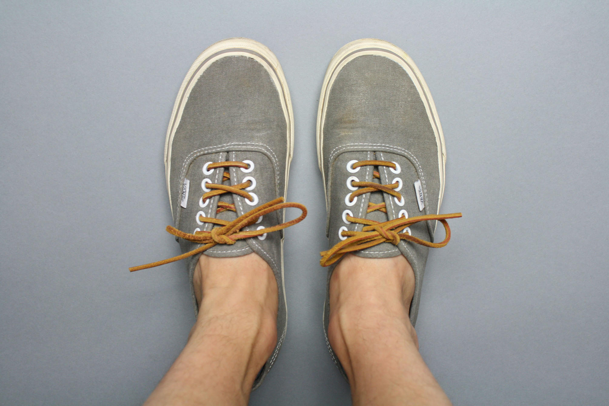 canvas shoes without socks