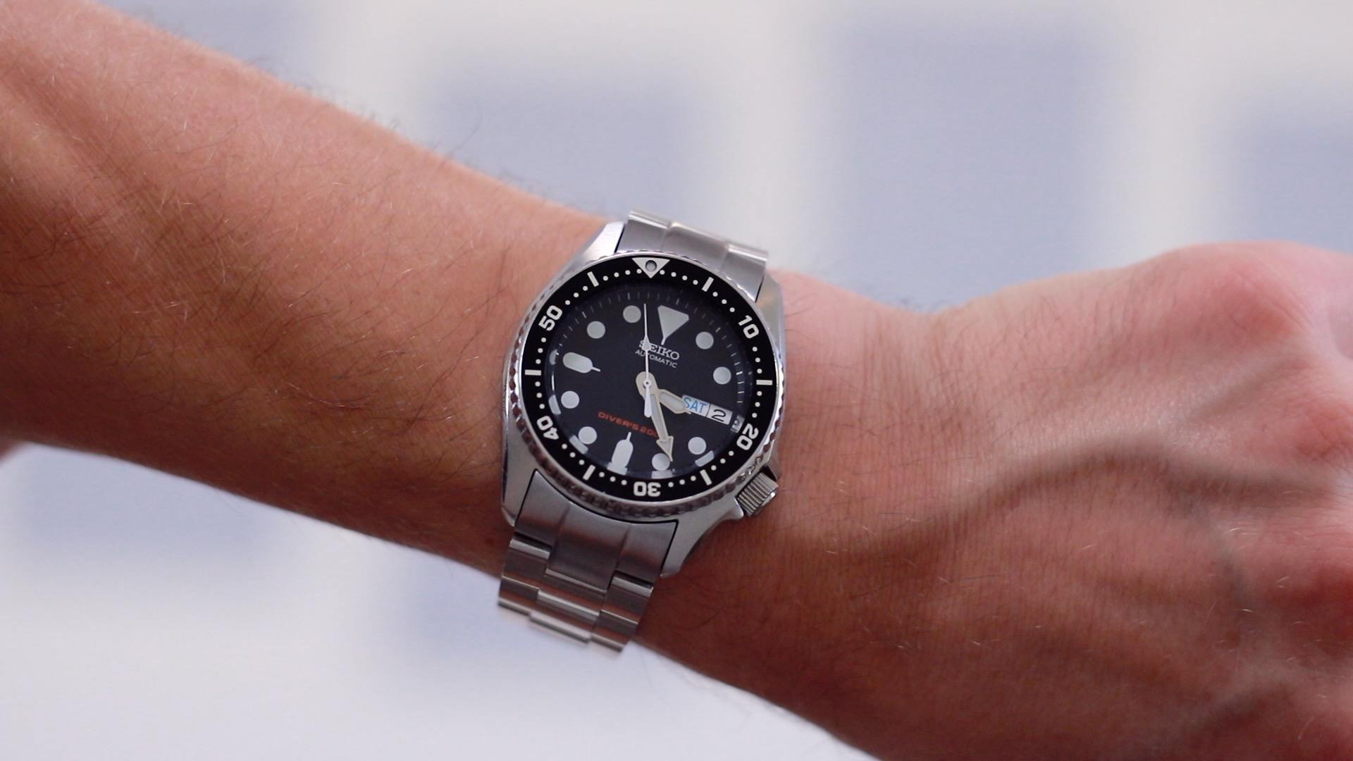 Seiko SKX013 Review: The Best Small Dive Watch?