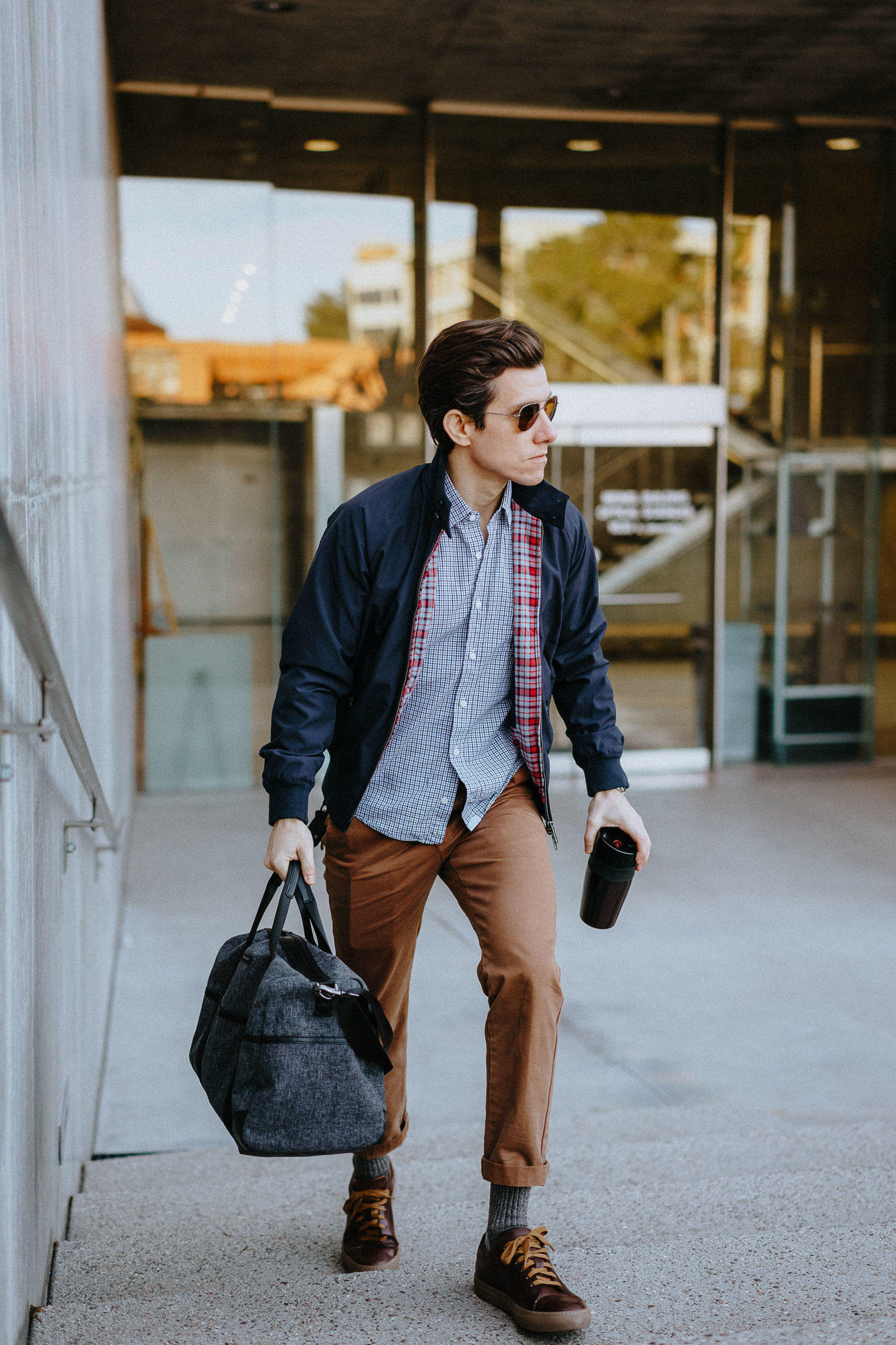 How to Wear Men's Dress Sneakers Correctly - The Modest Man