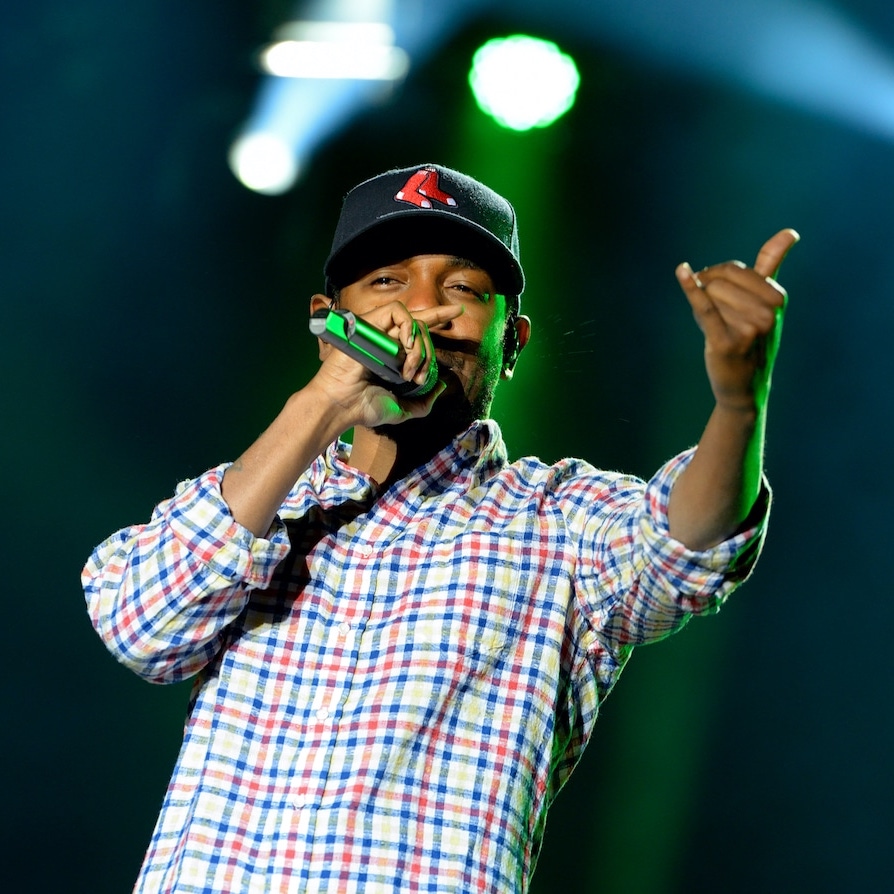 Kendrick Lamar Height - How Tall in Feet and Centimeters