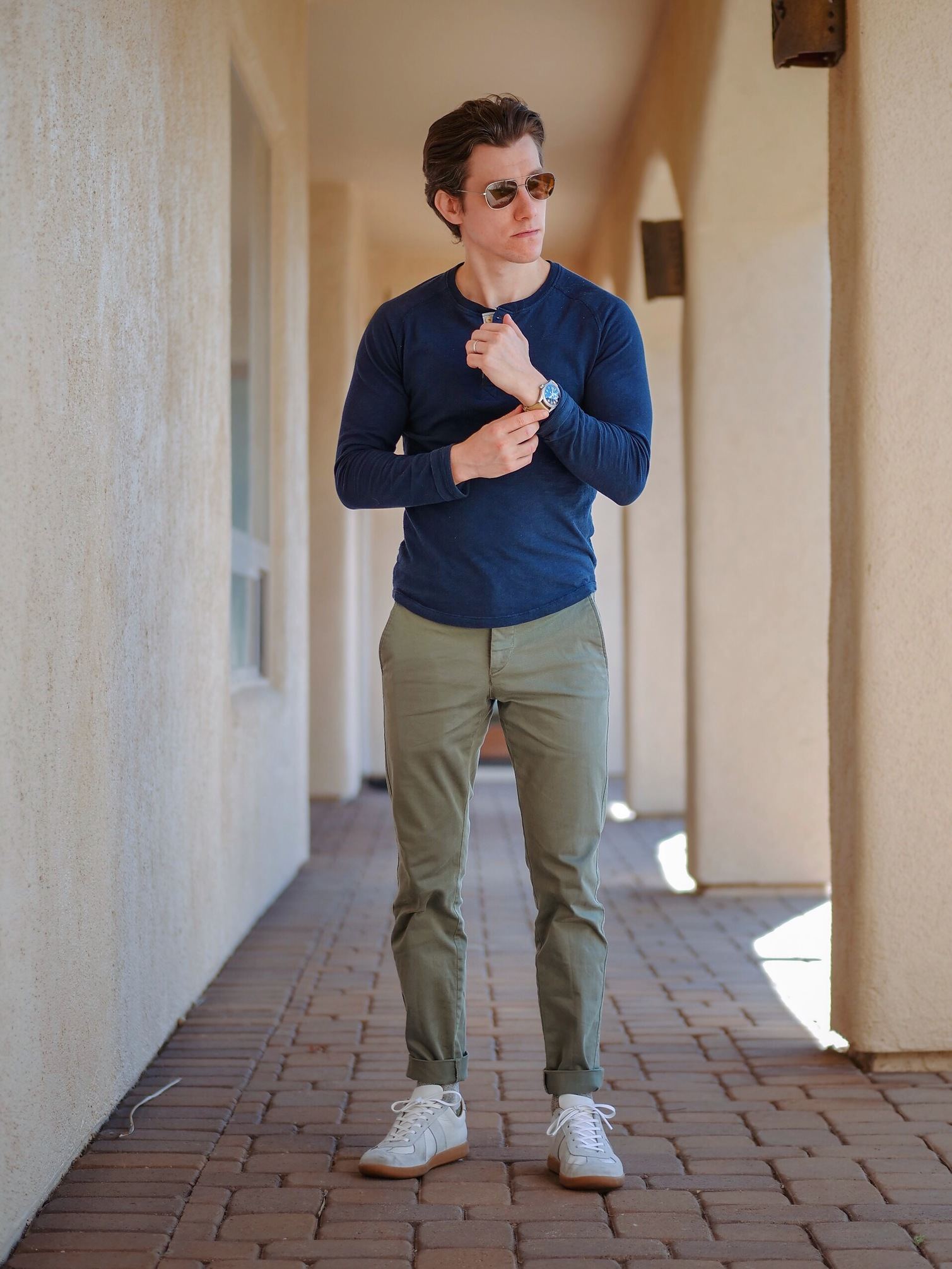 What to Wear on a First Date - Men's Outfit Ideas - Primer