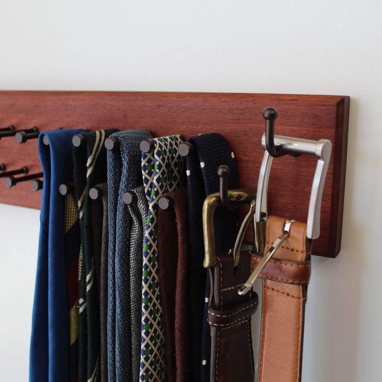 5 Belts Every Guy Should Have in His Closet