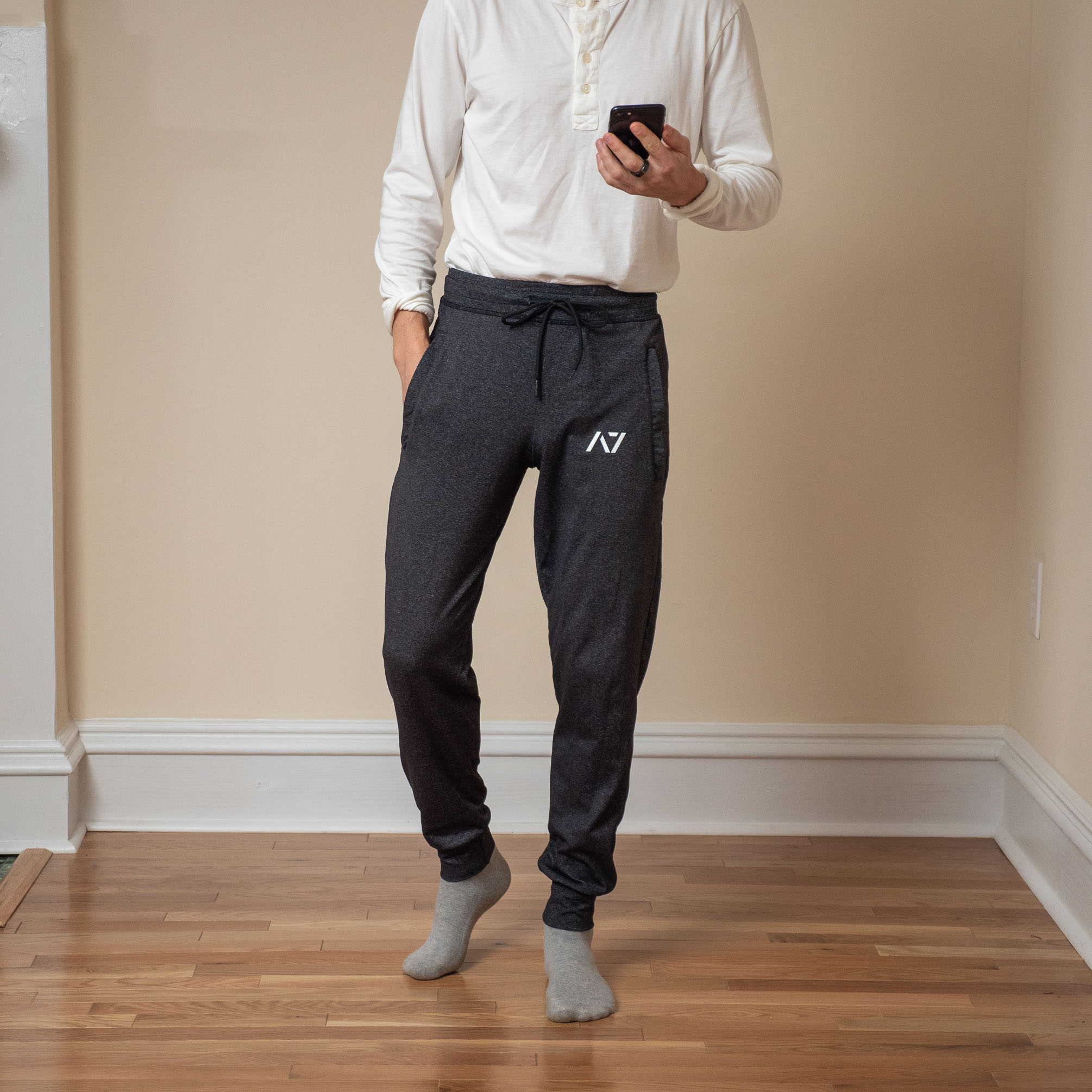 What Size Joggers Should I Get? (ANSWERED)