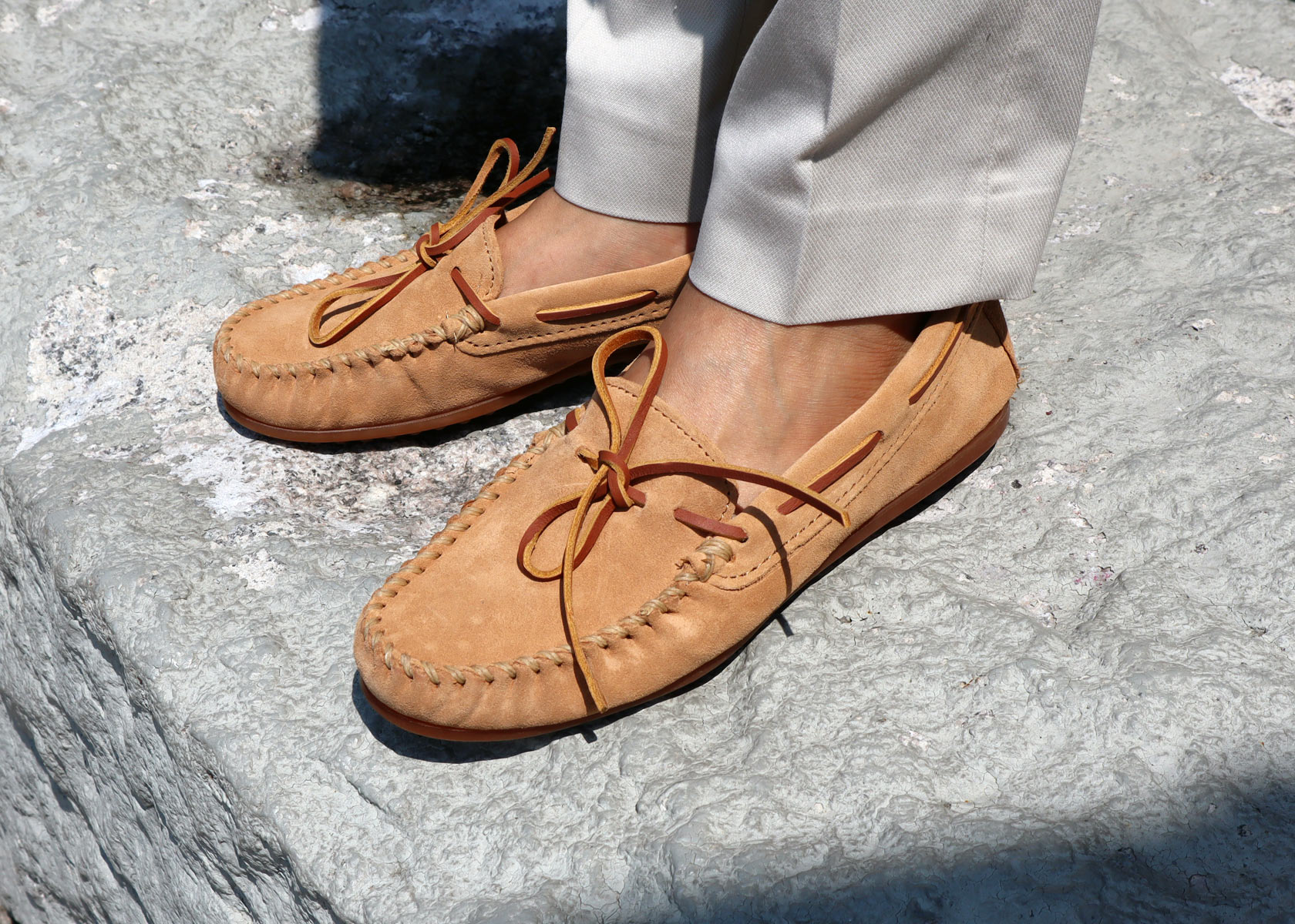 Auto duizend laat staan Minnetonka Review: The Best Moccasins for the Price?