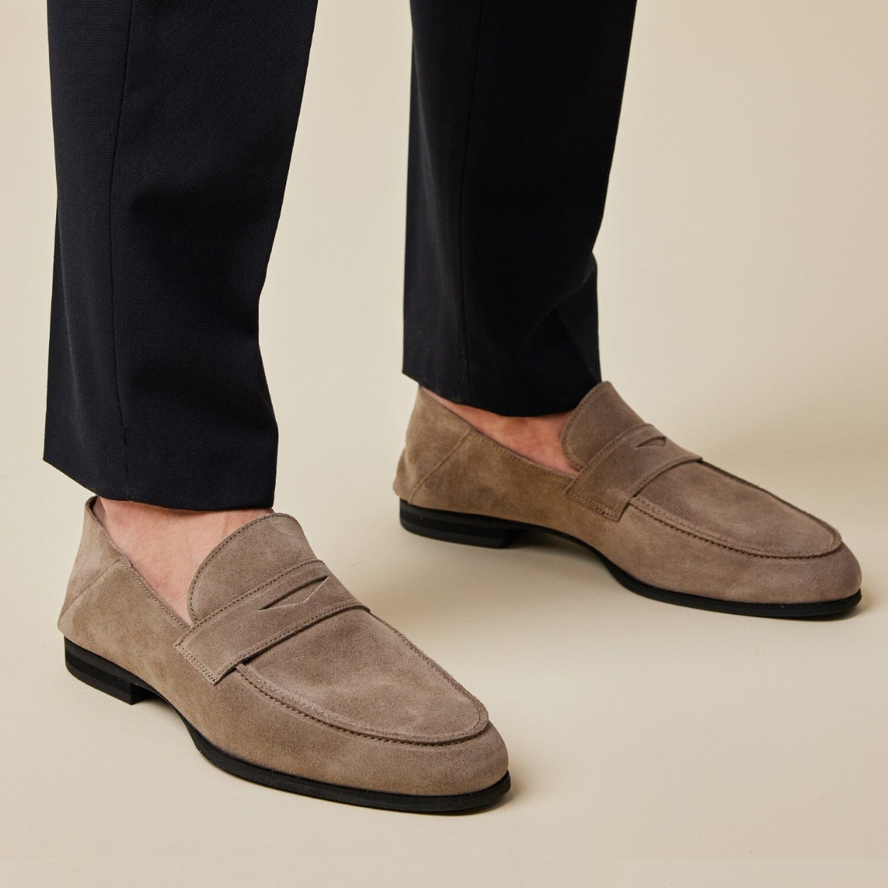 Top 8 Best Business Casual Shoes for Men (2023 Guide) - The Modest Man