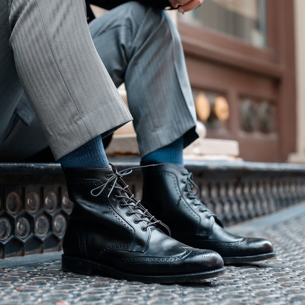 How To Combine Shoes & Boots With Business Suits - Gentlemen's Outfit Ideas